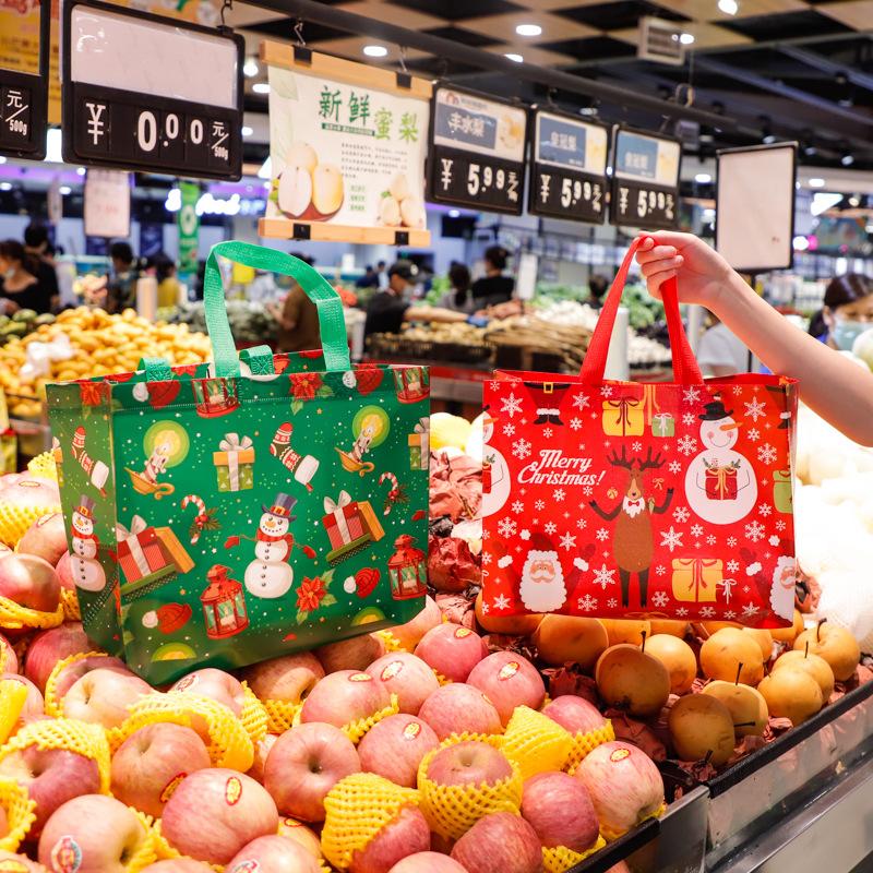 Julklappspåsar Jultomte Älg Snöflinga Tryck Handväska Julklappar Inslagningsmaterial God Jul Toteväskor