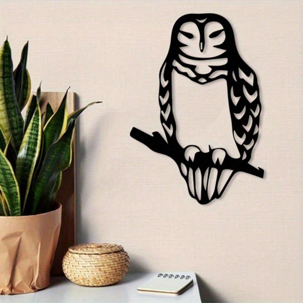 Wrought Iron Garden Owl Decor