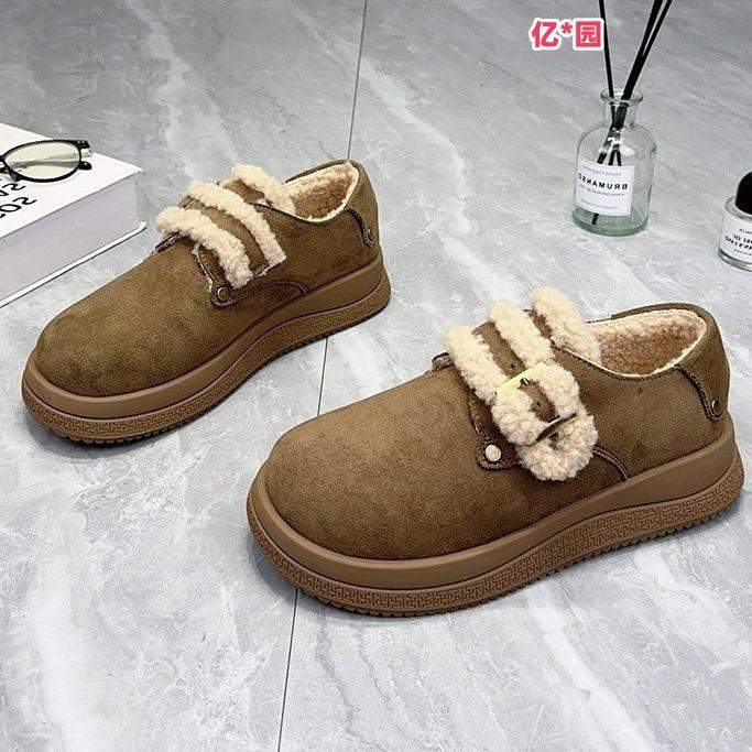 Thick-soled snow boots women's winter velvet 2025 new one-pedal retro Boken shoes lightweight fluffy cotton shoes
