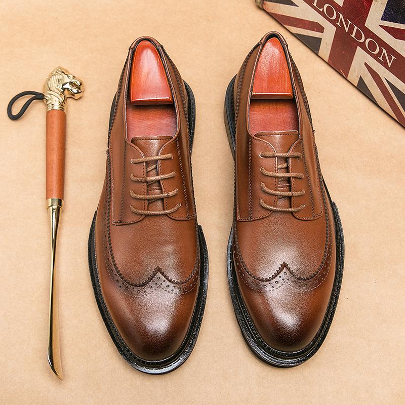 Jarní a podzimní značka Klasické boty Oxford Nové Pánské Retro Brogues Boty Šněrovací blok Business Svatební šaty Pánské společenské boty