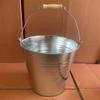 E'langyan Portable Galvanized Iron Outdoor Bucket