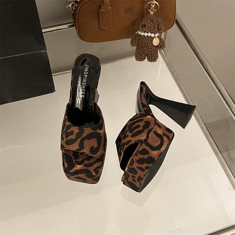 2025 Small Height-increasing Slippers Women's Summer Thick Heels Hate Sky High Waterproof Platform Leopard Print Thick-soled Super High-heeled Shoes