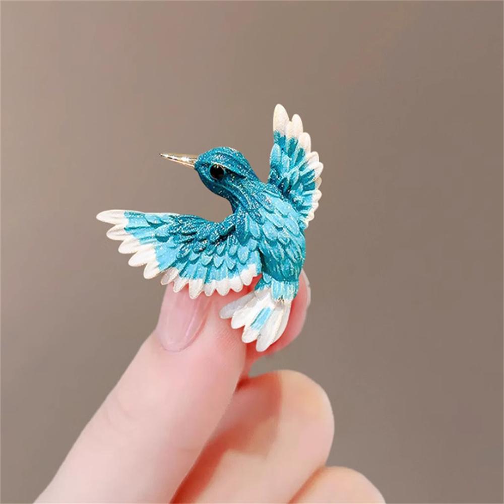 

Vintage Alloy Hummingbird Brooches for Women Metal Bird Pin Multi Color Ladies Party Dress Accessories Jewelry Gifts Pins Flag