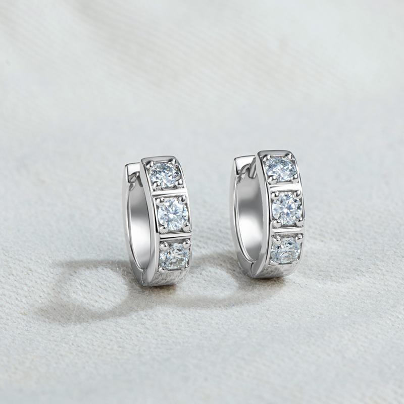 Sparkling Jewelry D Color Black 3.0mm 0.1ct Moissanite Diamond 925 Sterling Silver Huggie Hoops Stud Earrings for Men