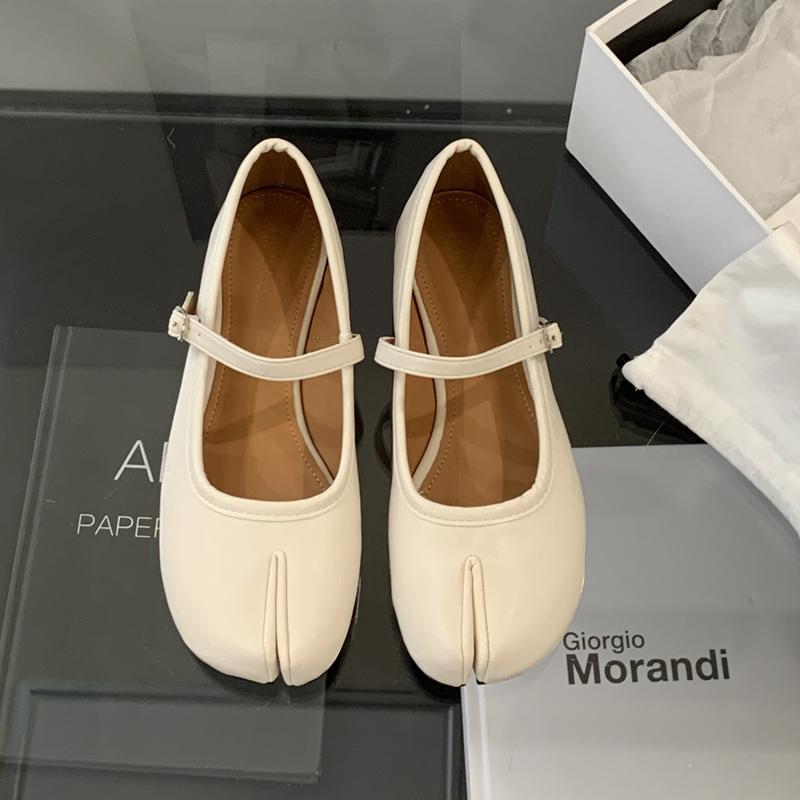 Fashion SUOJIALUN 2025 Autumn Women Flat Shoes Fashion Split Toe Slip On Mary Jane Ballet Shoes Soft Flat Heel Outdoor Casual Single Sh