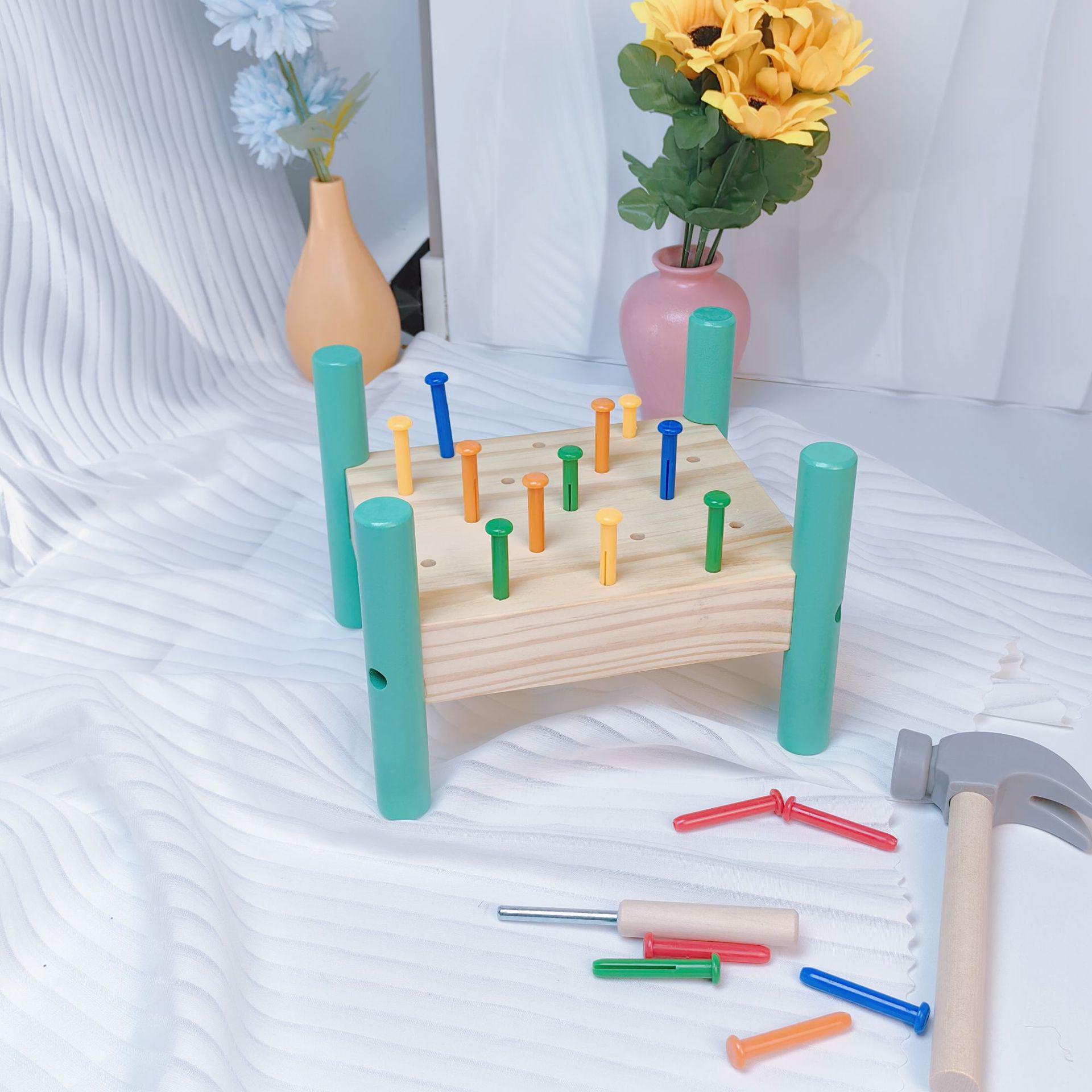 

Montessori Wooden Hammering Bench: Children s Concentration & Hand-Eye Coordination Educational Toy Hammering Bench [Essential for Early Education]