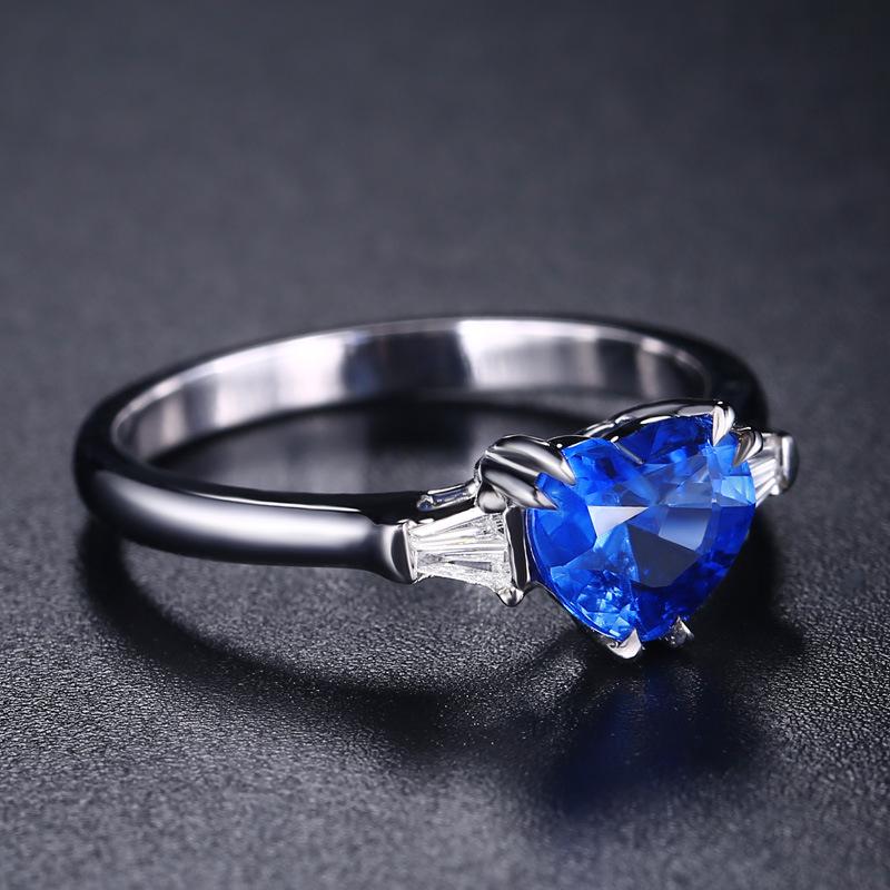 Independent Station Classic Sapphire Love Heart Ring Banquet Engagement Open Ring