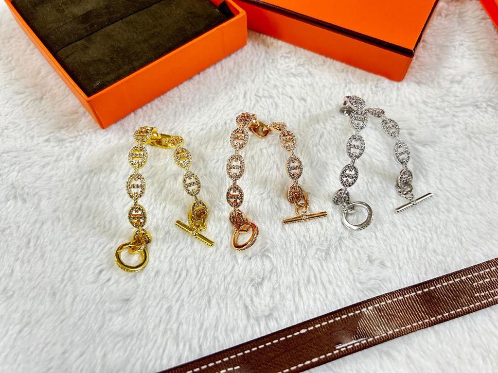 Kelly Pig Nose Full Diamond Women's Bracelet - V Gold Rose Gold, Light Luxury Fashion