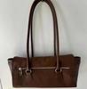 French Leather Women's Bag Cowhide Armpit Shoulder Bag Large Capacity French Stick Bag Commuting Tote Bag Women's Versatile Handbag