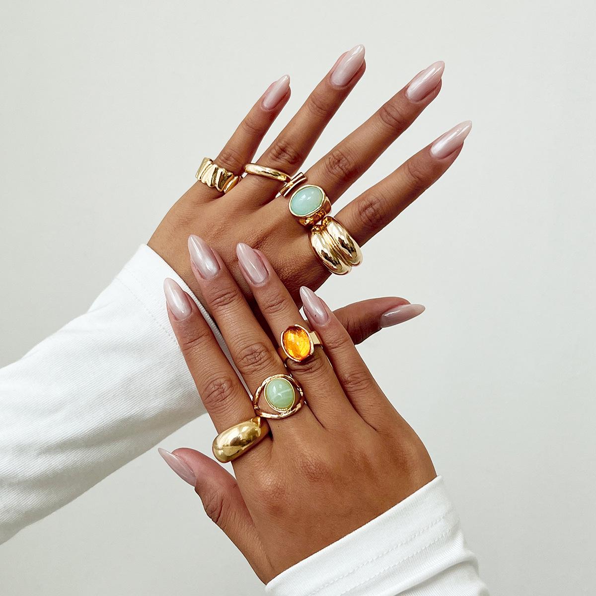 

Европейская и американская мода Инкрустированное акриловое нерегулярное кольцо из сплава