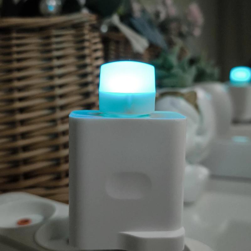 אור לילה LED צבעוני יצירתי, מנורת לילה ניידת USB, אידיאלי למסדרונות ולמדרגות