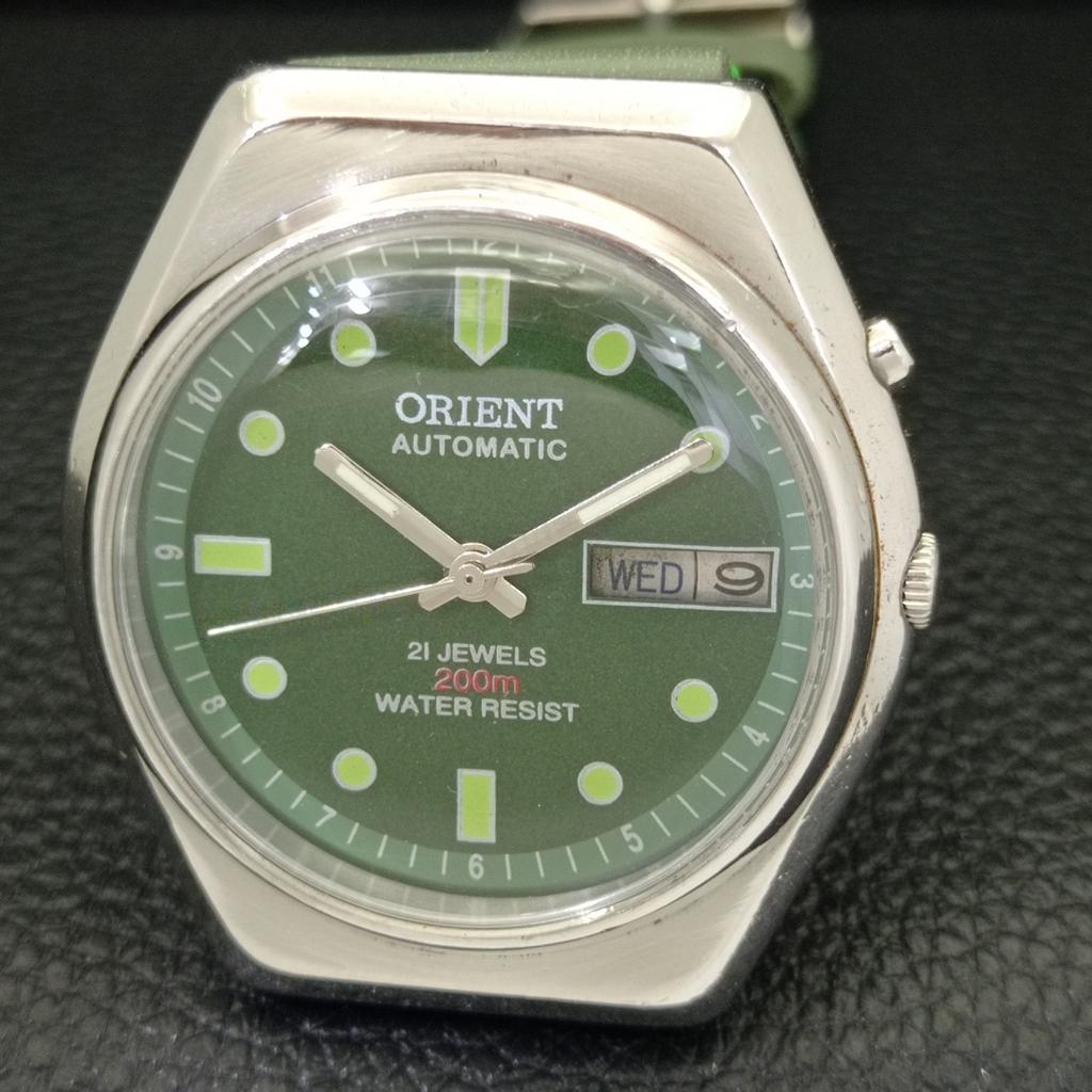 VINTAGE ORIENT AUTOMATIC 46941 JAPAN MENS GREEN COLOR DIAL WATCH a700684-5 R204-a700684