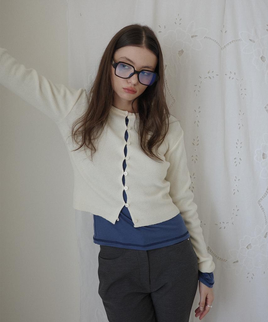 SALON DE YOHN Button Slit Cardigan_ Cream