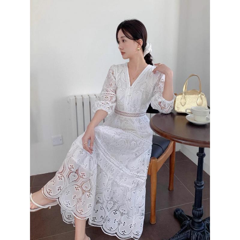Elegant V-neck Puff Sleeve Crochet Hollow Summer Dress - 2025 Collection (A6809)