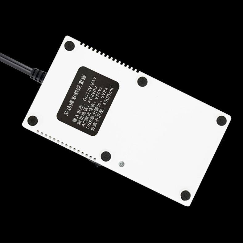Falownik samochodowy o mocy szczytowej 500 W DC 12 V 24 V na AC 220 V 4 USB Modyfikowany przetwornik sinusoidalny z przełącznikiem ON/OFF Wyświetlacz cyfrowy