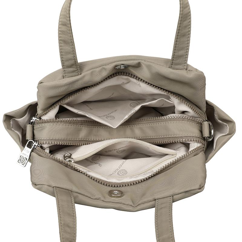 Water-Resistant Tote Bag for Women – Stylish & Durable Handbag with Adjustable Shoulder Strap and Multiple Pockets