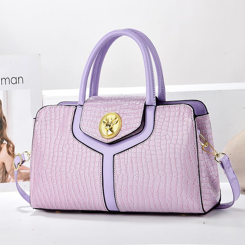 Chic Large Capacity Womens Tote Bag Stylish Shoulder Handbag With Crocodile Pattern For Everyday Use