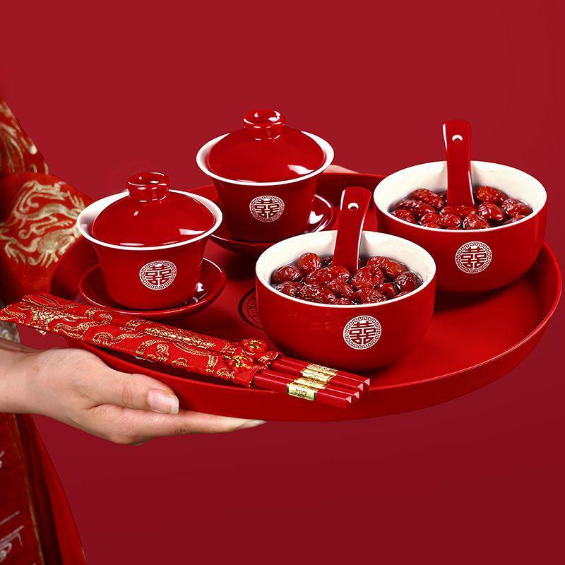 Ensemble de tasses à thé de mariage Double Bonheur: Service à thé rouge avec bol, baguettes et une paire de tasses - Parfait pour les cadeaux de mariage et la dot.