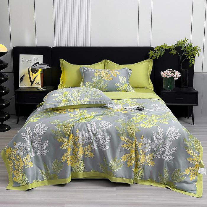 Printed Tencel Summer Quilt 4-Piece Set - Cooling Ice Silk for Naked Sleep, Smooth Gift Quilt
