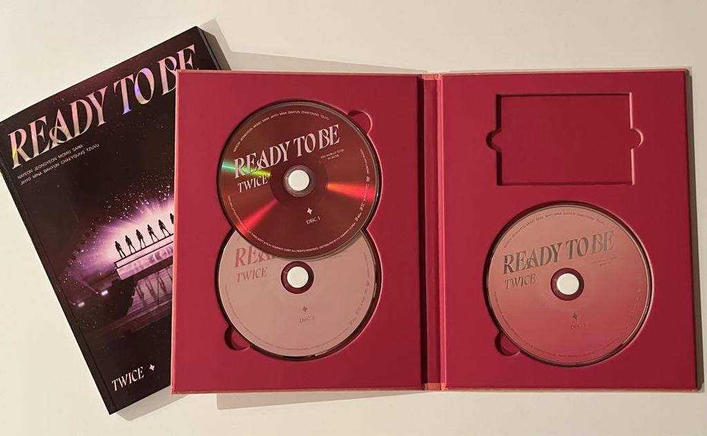[USED] TWICE 5thWORLD TOUR READY TO BE IN SEOUL