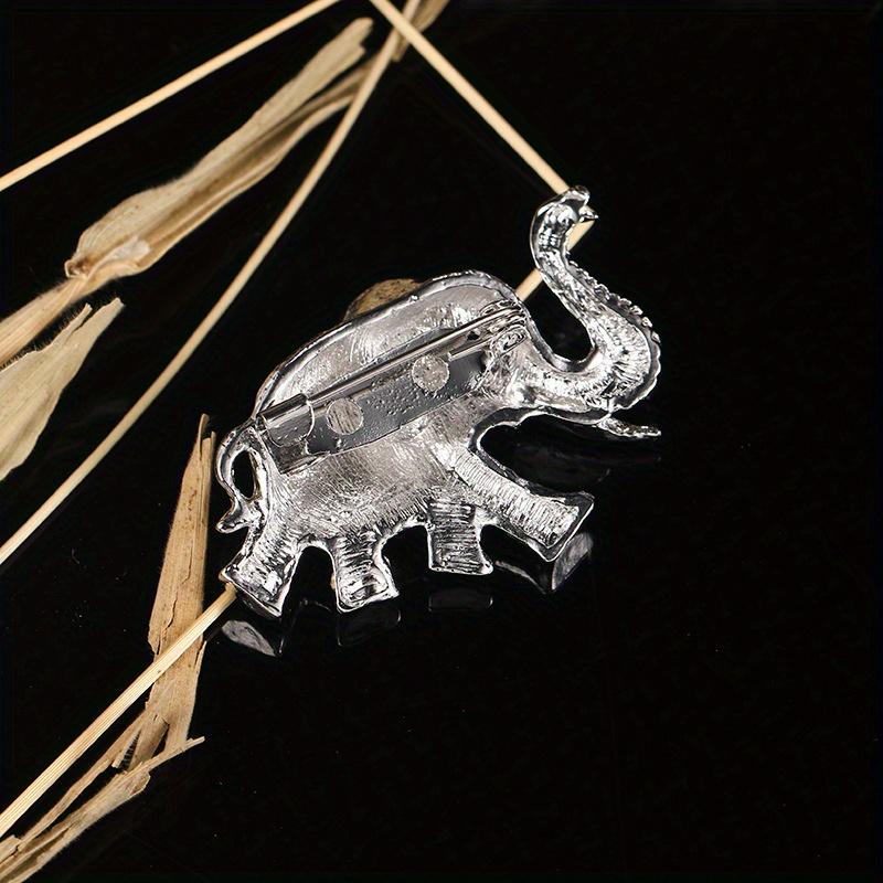 Luxury Crystal Elephant Brooches For Women Men Vintage Animal Rhinestone Buckle Fashion Suit Clothes Badges Jewelry