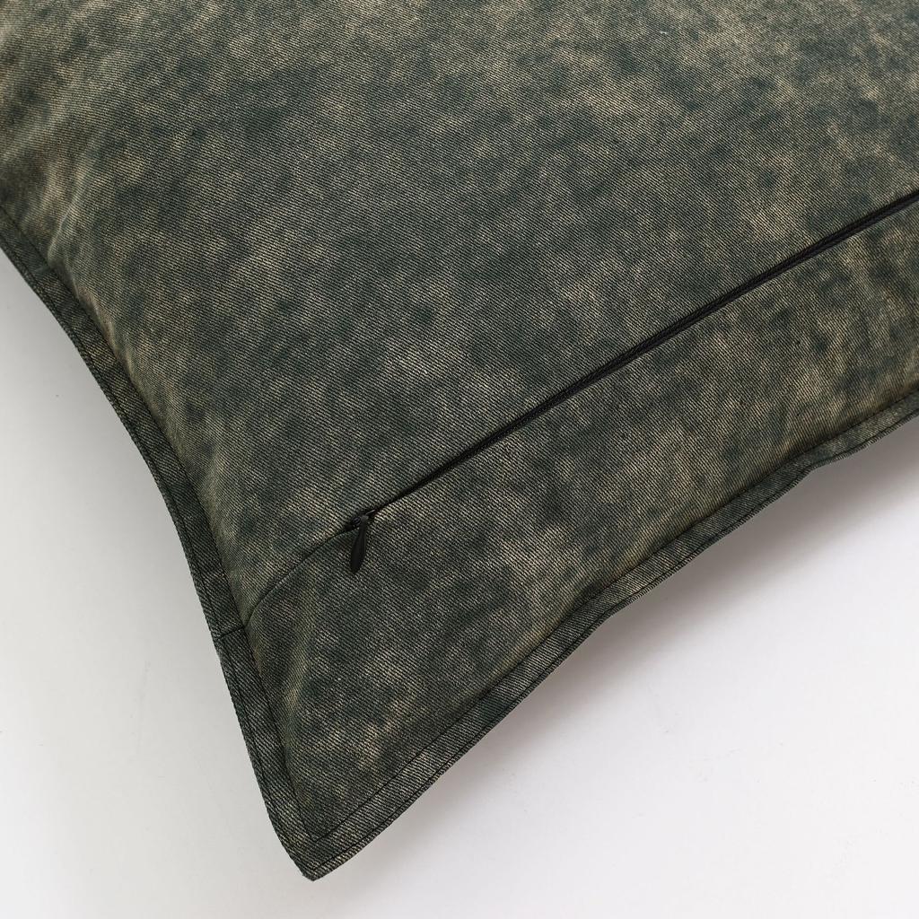 Vintage Patchwork Throw Pillow Covers 18x18 Inch Rustic Farmhouse Decorative Cushion Cover for Home and Cabin Sofa Decor