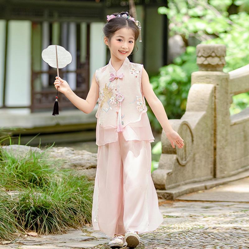 

Комплект Ханфу с длинным рукавом для девочек - Древний стиль для весны и осени 2025 года, Новый китайский национальный стиль, Топ и брюки из двух частей. 130 cm