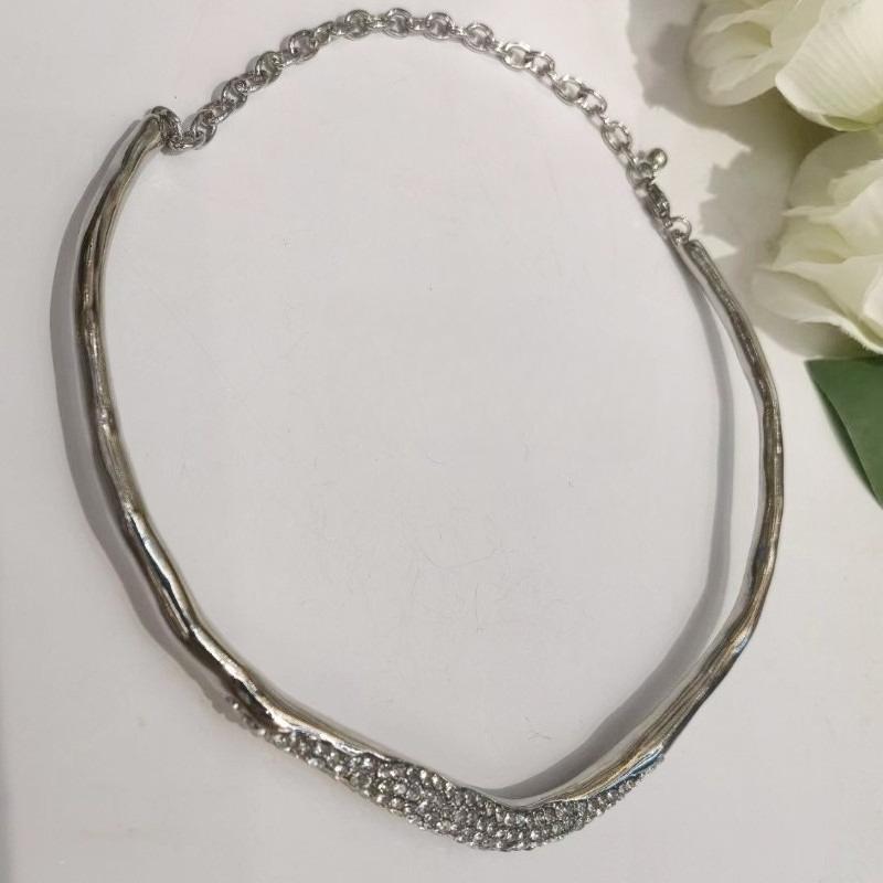 Nepravidelné zirkonové náhrdelníky Dámská móda Osobnost Lehký luxus High-end pocit Choker náhrdelník Přívěsek Šperky