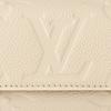 Wallet On Chain Ivy Cream M82210