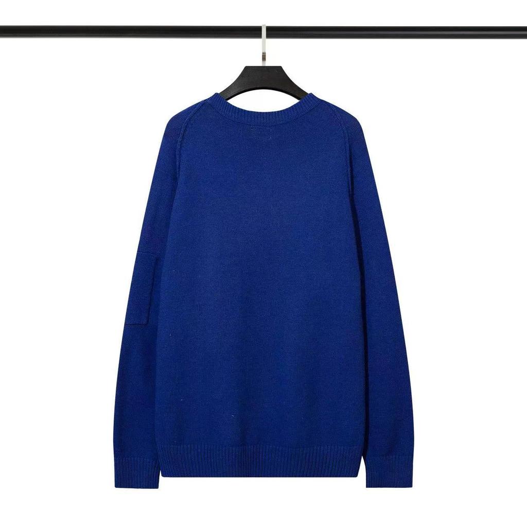 CP Lens Badge Knitwear: Versatile, Casual Loose Round Neck Sweater for Men - Autumn/Winter Edition