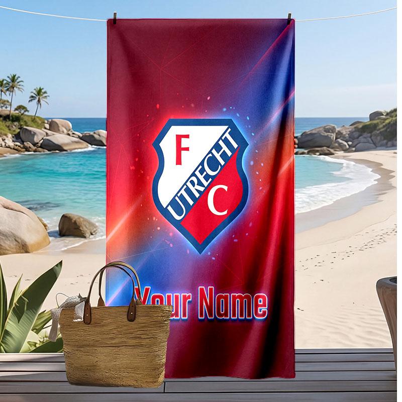 FC Utrecht Personalisiertes Bedrucktes Strandtuch Fußballlogo Unterstützung Benutzerdefinierter Name Text Absorptionsfähiges Handtuch für Sport Reisen Besonderes Geschenk