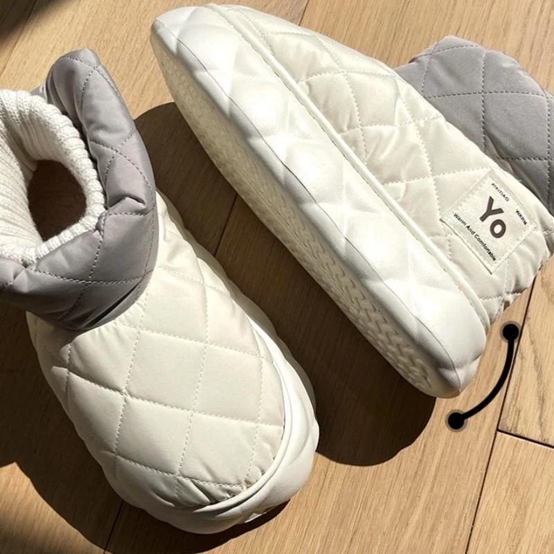 Nouvelles Bottes de Neige d'Hiver pour Femmes Simples Semelle Épaisse Imperméables Chaussures en Coton Duvet Bottes Chaudes Épaissies Chaussures en Coton pour Couple