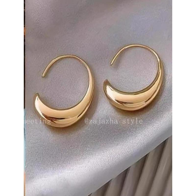 Silbernadel-Ohrstecker - Elegante und luxuriöse Damen-Ohrstecker im High-End-Stil mit einem retro-neuen Design.