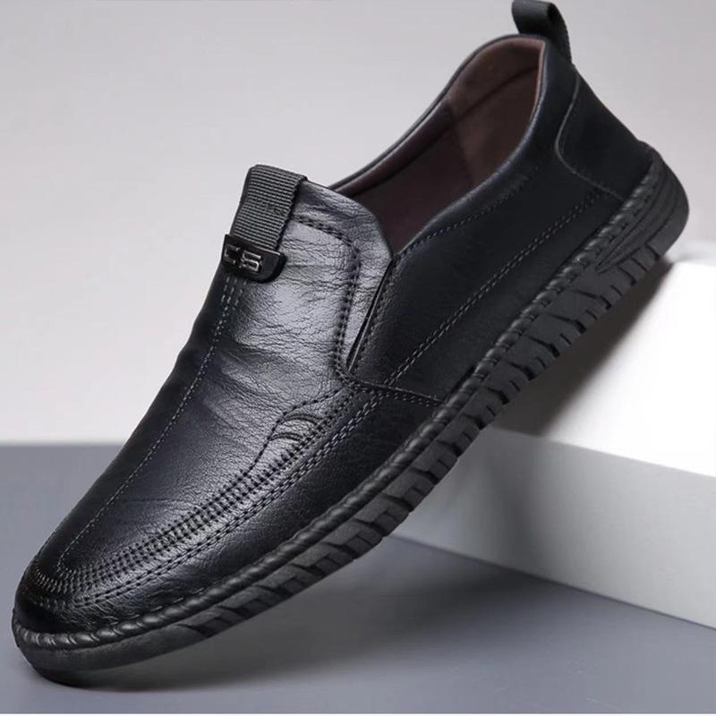 New Spring Men's Shoes Lightweight and Simple Business Leather Shoes Trendy and Breathable Men's Casual Shoes