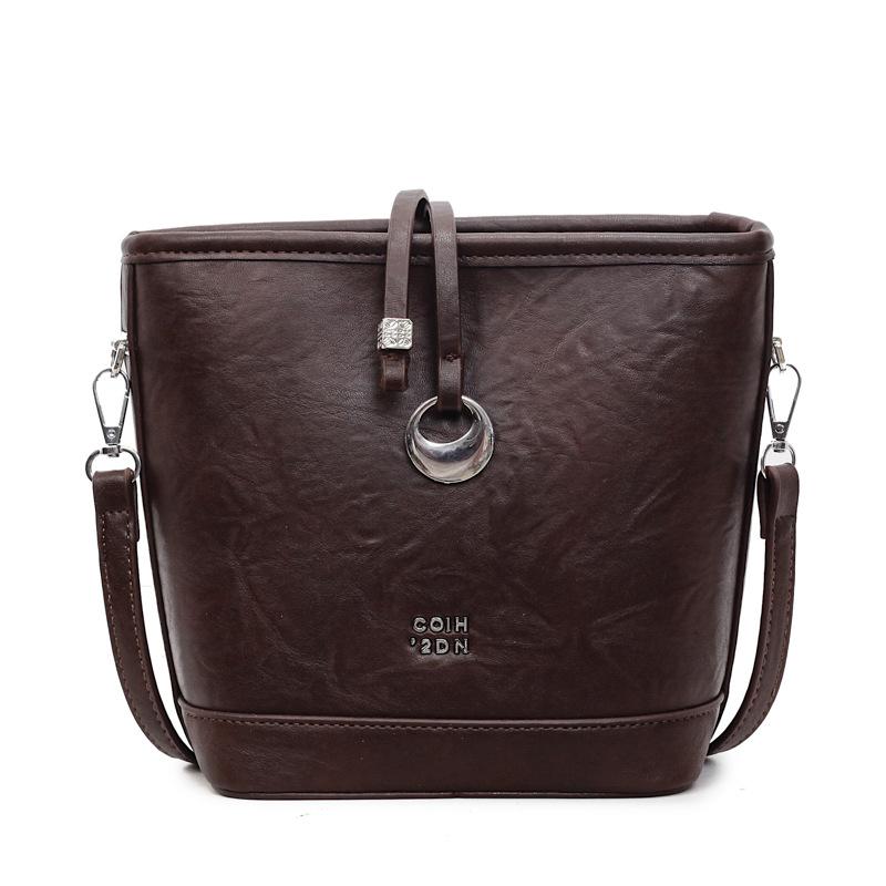 2025 New Bucket Bag Female Messenger Simple Fashion Classic European and American Style Shoulder Messenger Bag Female Foreign Style Bag
