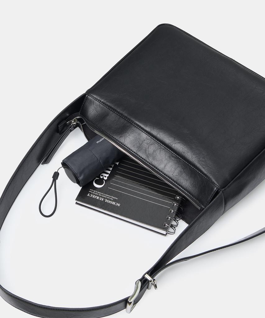 Musinsa Standard Woman Women'S Soft Box Shoulder Bag [Black]
