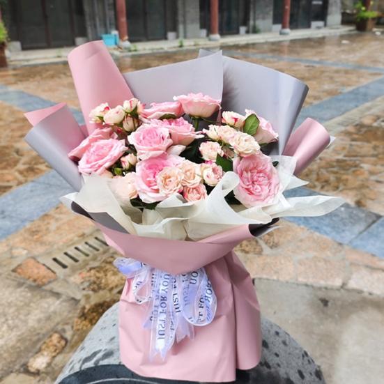 2 Stück Blumenarrangement-Halter Modernes Plastik-Blumenfrosch Stielhalter Gitter-Vasen Deckel für Zuhause Party Hochzeit Tisch-Mittelstück