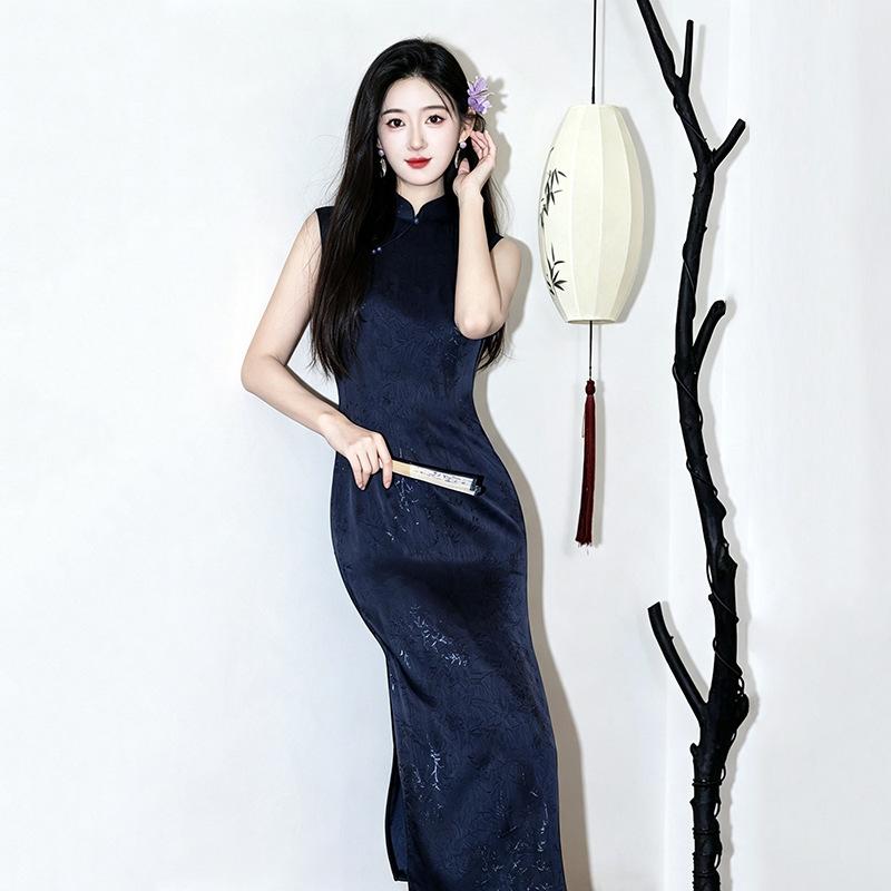 Blue sleeveless national style new Chinese Suzhou long cheongsam improved young women's high sense can be worn daily in summer