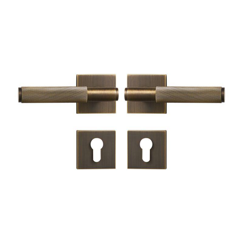 Dooroom Brass Door knurled handle Set