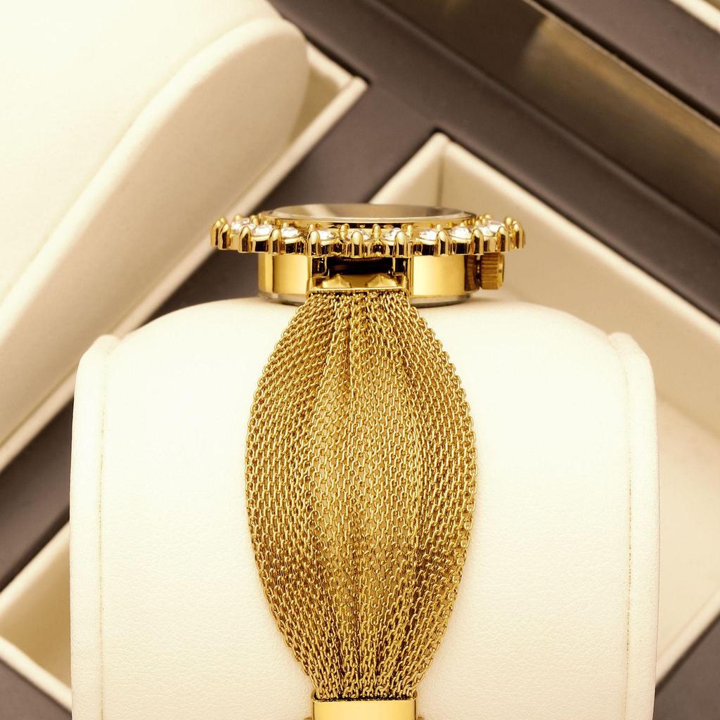 Yalalusi Women's Sunflower Luxury Watch - Lightweight, Elegant, Small Dial, Exquisite Design.