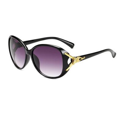 Fashion Womens Non-polarized Sunglasses Metal Pearl Fox Head Lens Metal Curved Temples Gradient Sunglasses