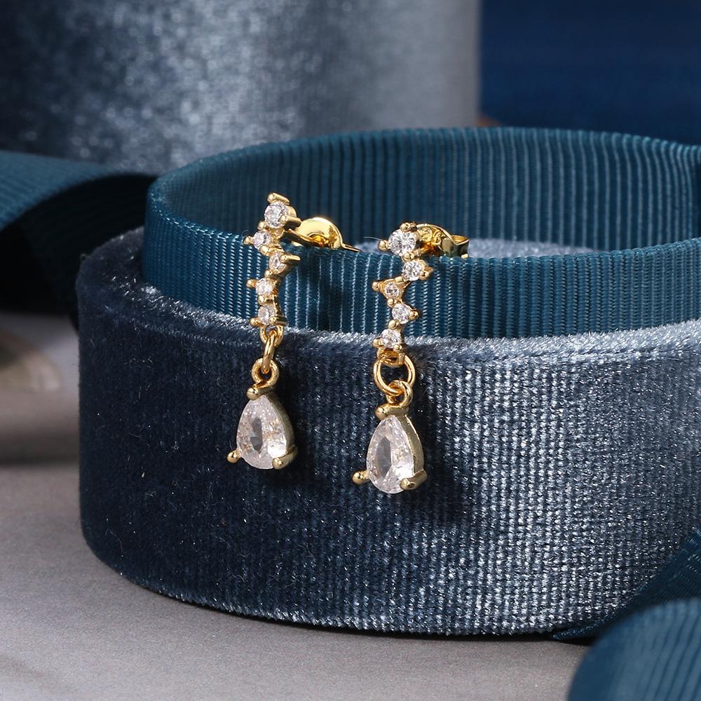 Fairy Tale Summer Stars Women's Dangle Earrings Retro Blue Crystal Romantic New Designer Piercing Ear Fashion Zircon KAE285