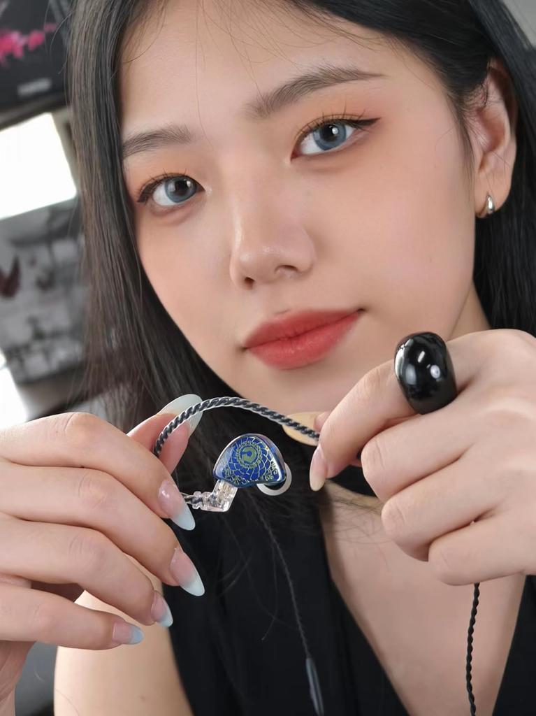 Yinyoo TANGZU Wan'er In-Ear Monitors, Wired Gaming Earphones, Chinese-made High-End In-Ear Monitors with S.G Dynamic Diaphragms, 10mm PET Dynamic