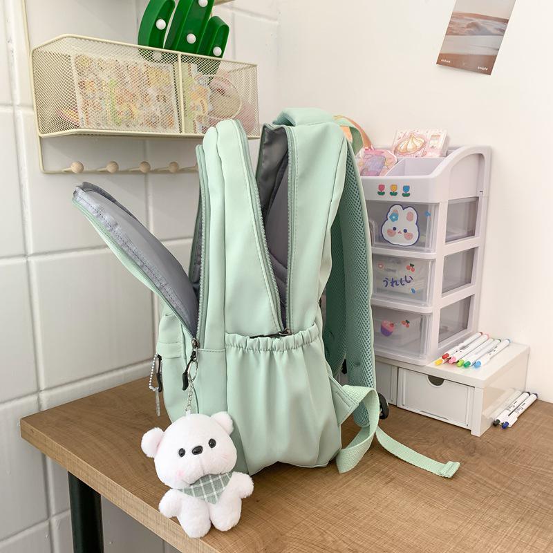 Vielseitiger Rucksack mit großem Fassungsvermögen für Frauen und Studenten: Lässig, Schlichtes Design für Junior High, High School, College