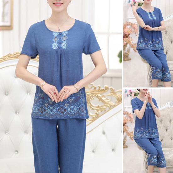 2 Pcs/Set Women T-shirt Pants Set Flower Print Round Neck Short Sleeves Elastic Waist Wide Leg Sleeping Loose Button Decor Plus Size Mom Nighty