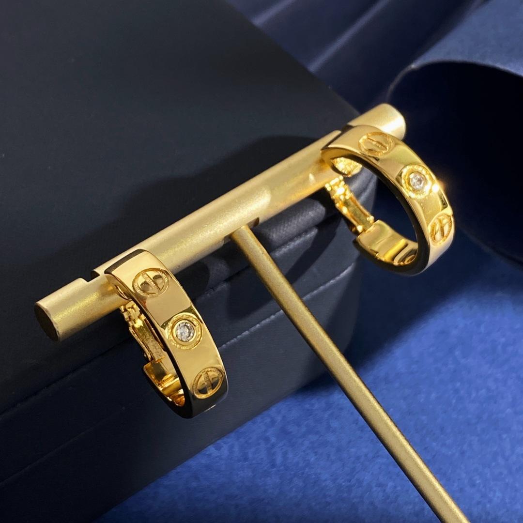 Fashion Trend Jewelry Earrings Screws Fashion Stud Earrings with Drills 2026 золотой
