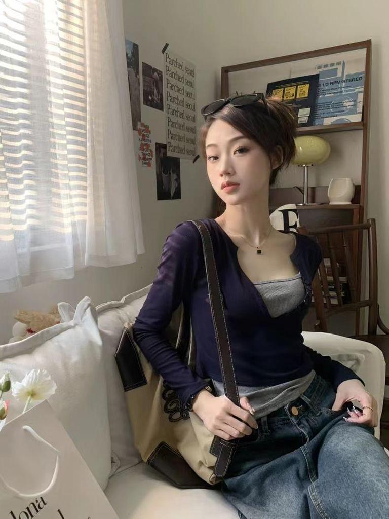 Korean Style Slim Fit Long Sleeve T-shirt - Women's Versatile Two-Piece Look, 260g, Autumn Winter Temperament