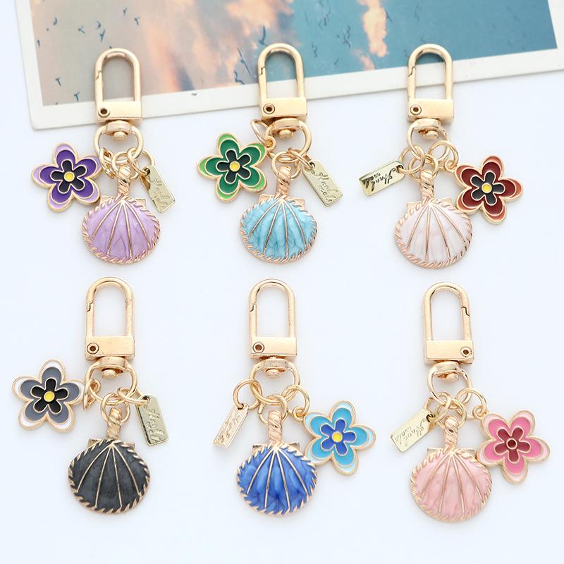 2pcs Women Bag Pendant Creative Colorful Shell Flowers Cute Kawaii Accessories Multifunctional Keychains