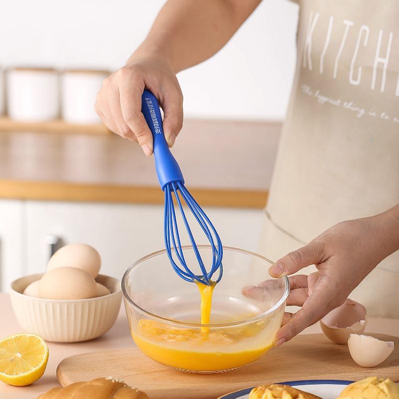 Manual Egg Beater Durable Handheld Silicone Whipped Cream Foam Mixing Whisking Egg Beater Portable Egg Beaters Kitchen Tools