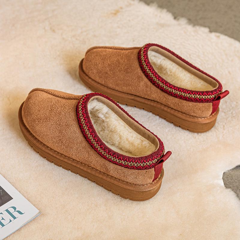 Women's Winter Ethnic-Style Fur Lined Leather Snow Boots with Thick Soles